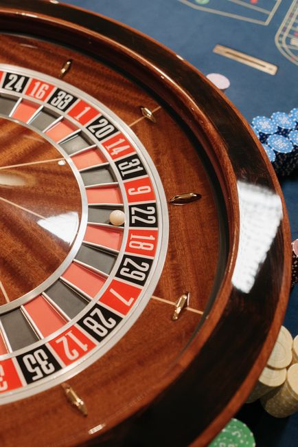 Exploring the Professional Landscape of Dewa Slot in Online Gaming